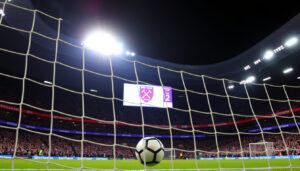 West Ham 4-2 Wolverhampton: Första Championship-vinsten